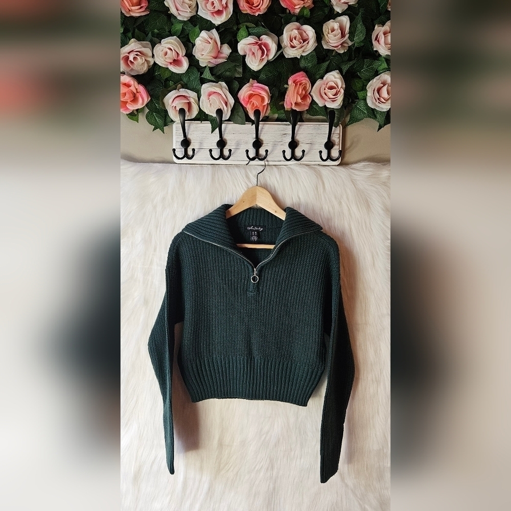 Urban Heritage Cowl Neck Cropped Knit 3/4 Zip Pullover Sweater (NWOT)